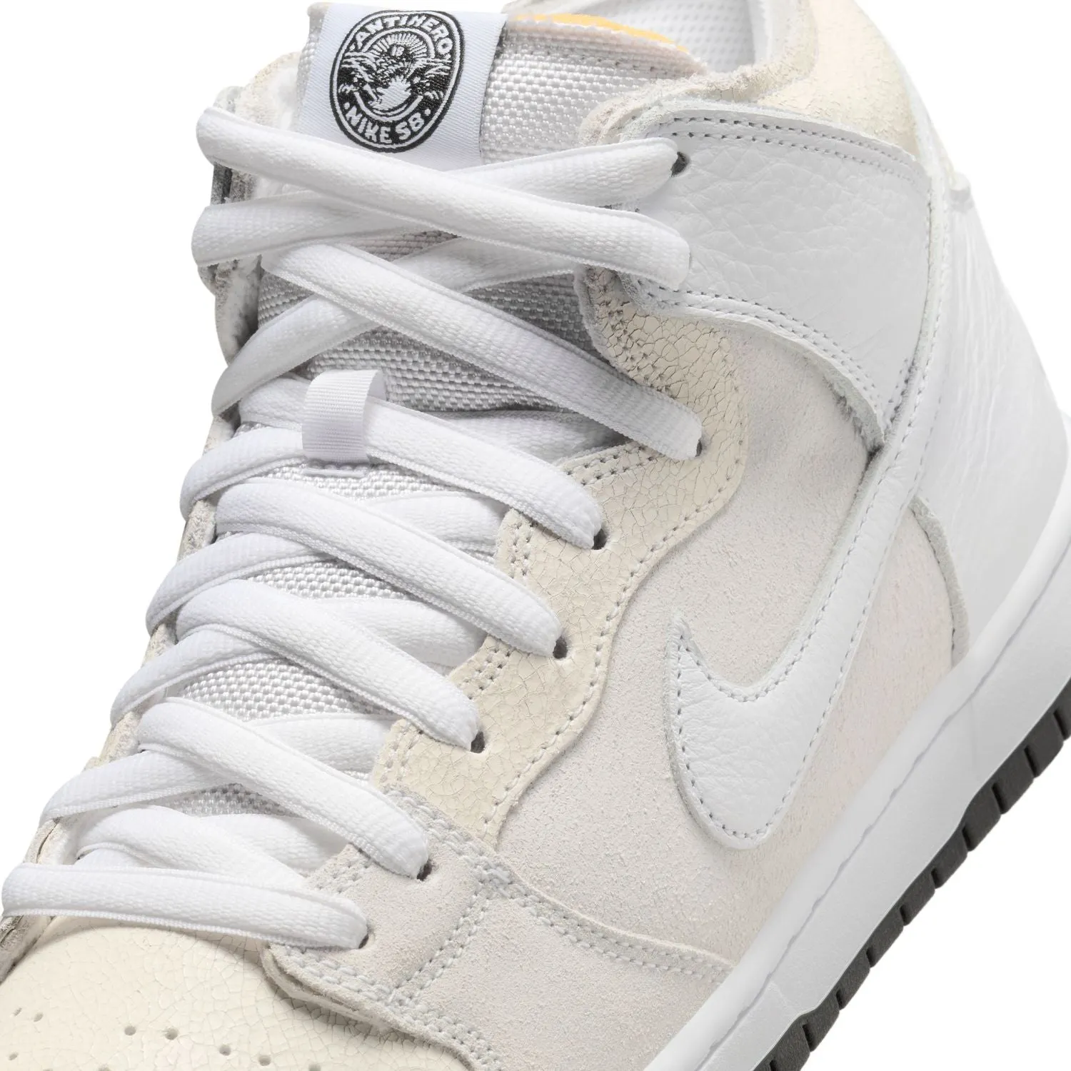   Antihero SB Dunk Hi 'White'