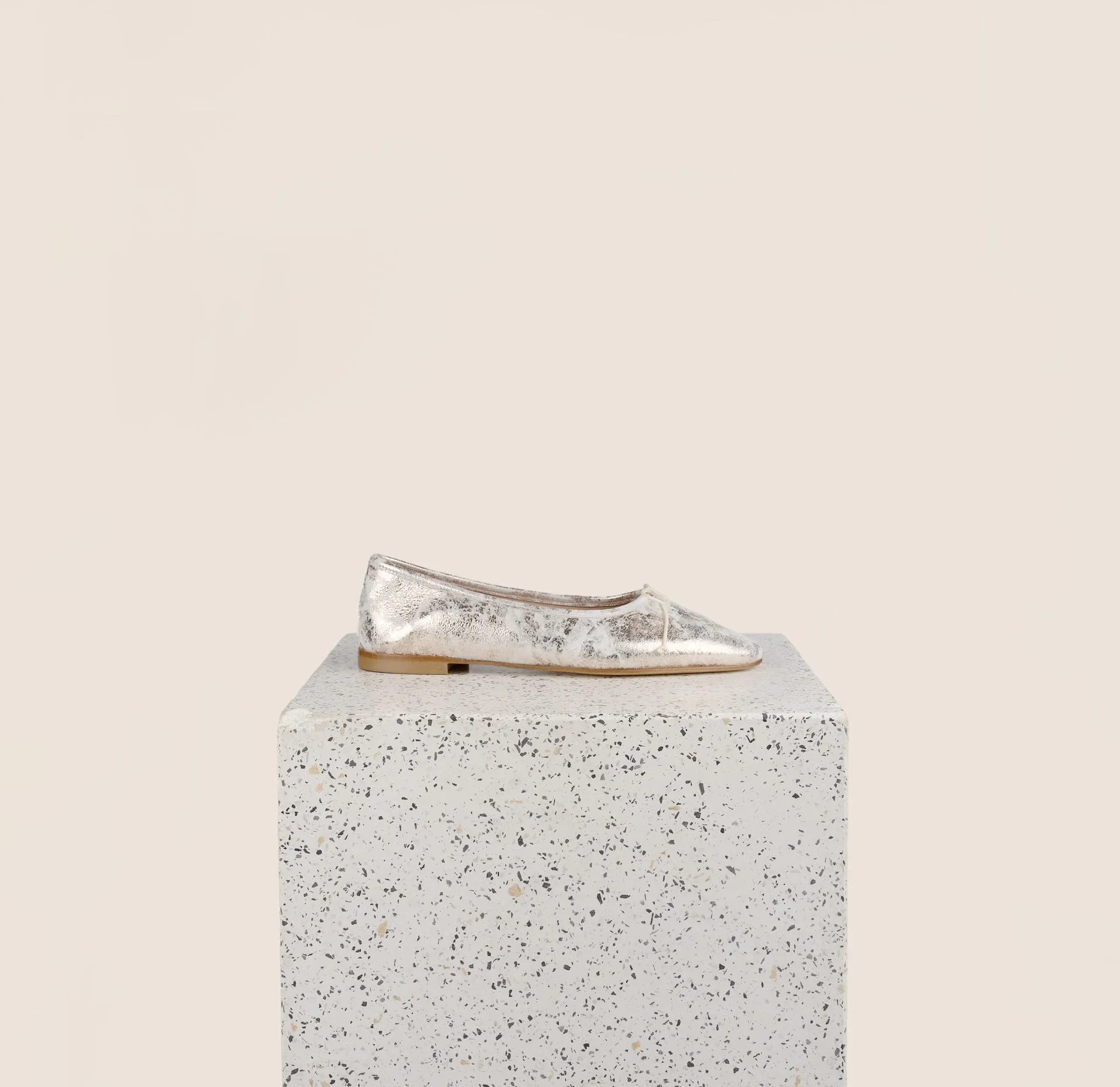 Como - Gold Rock
