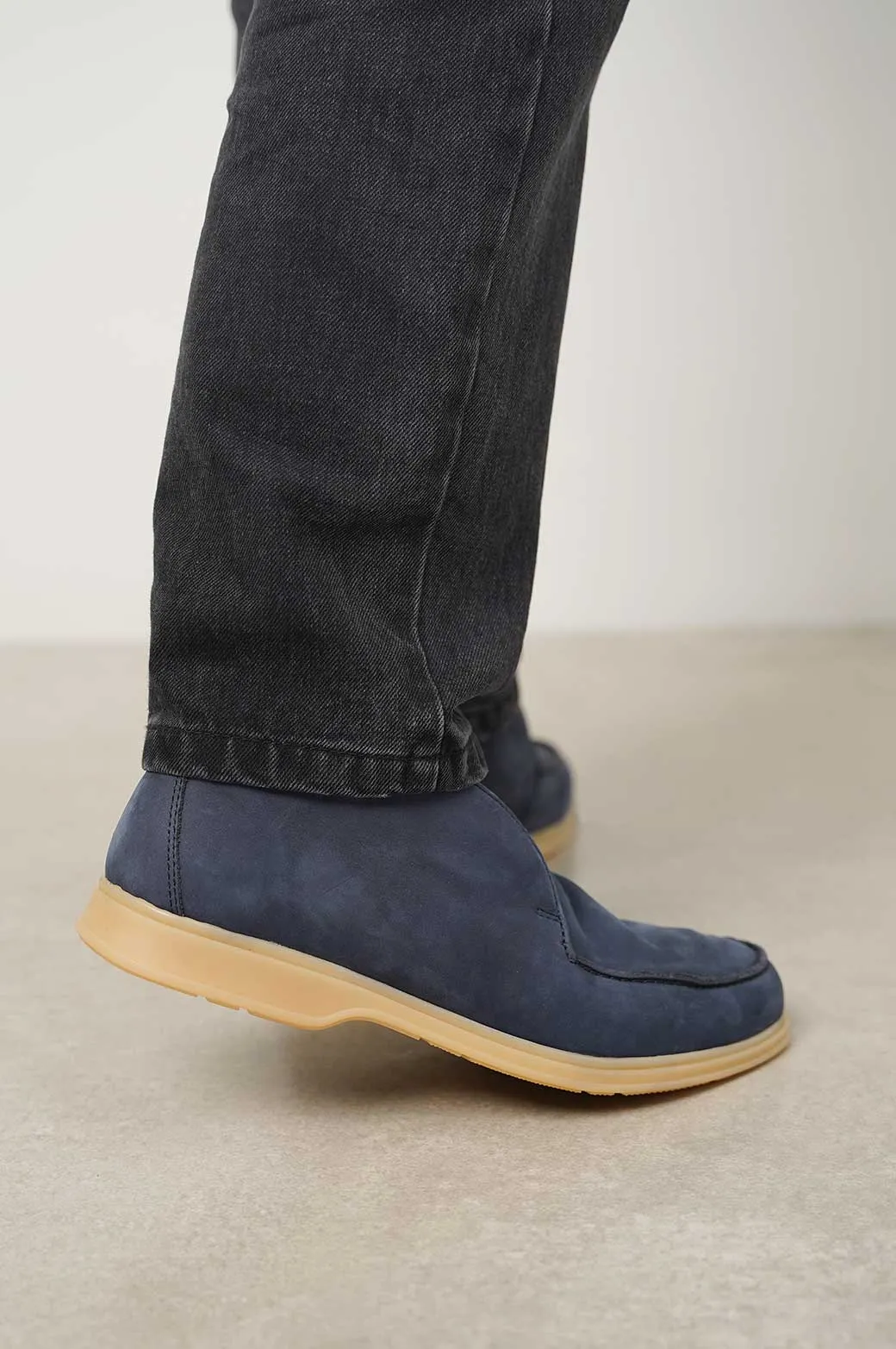HIGH-TOP LEATHER LOAFERS