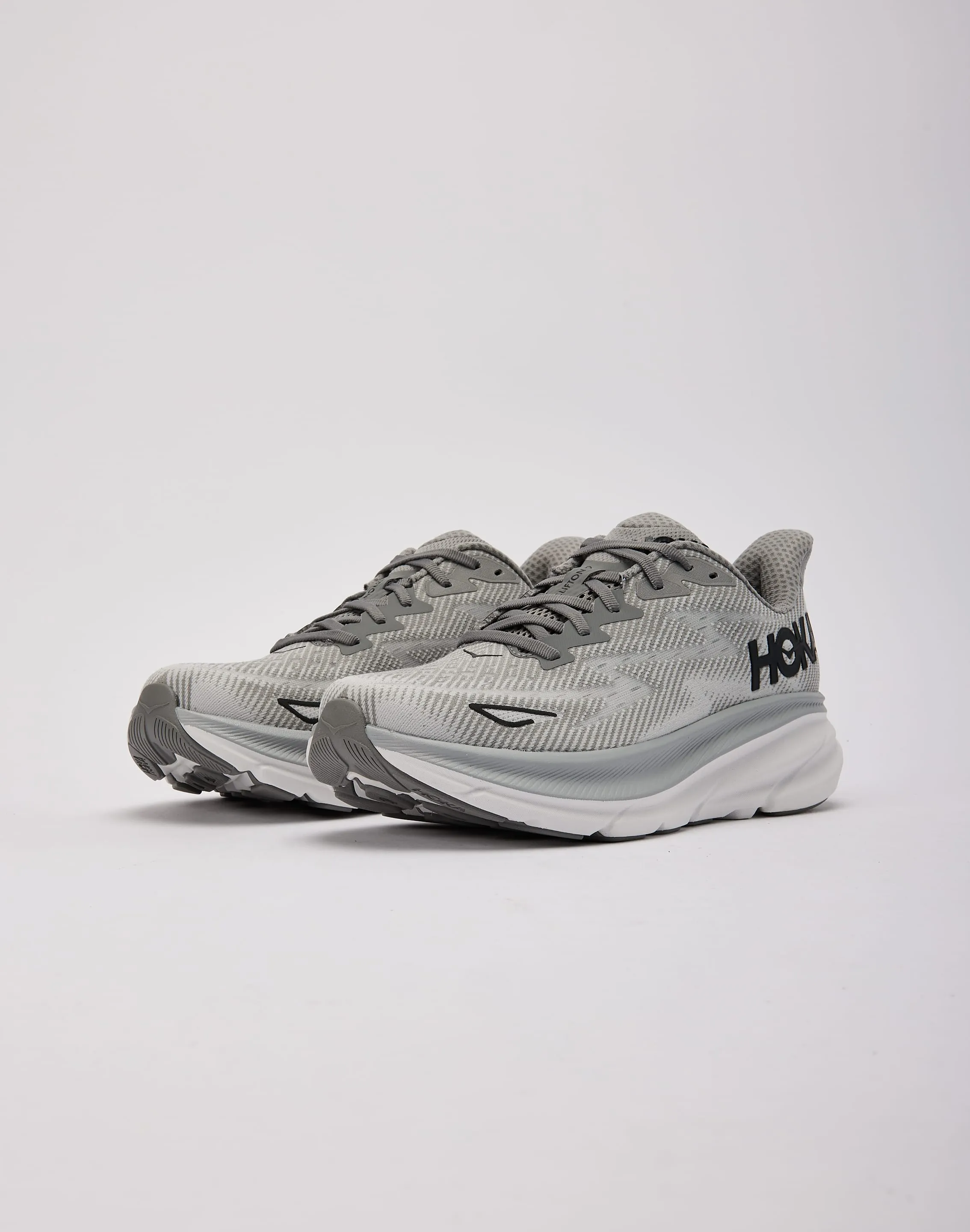 HOKA Clifton 9