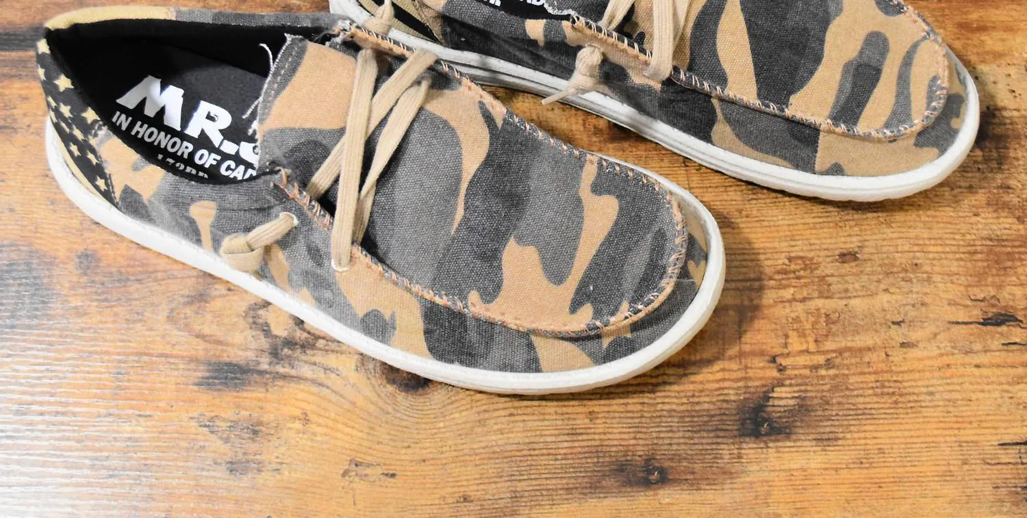 Men's Shoes In Cade Camo