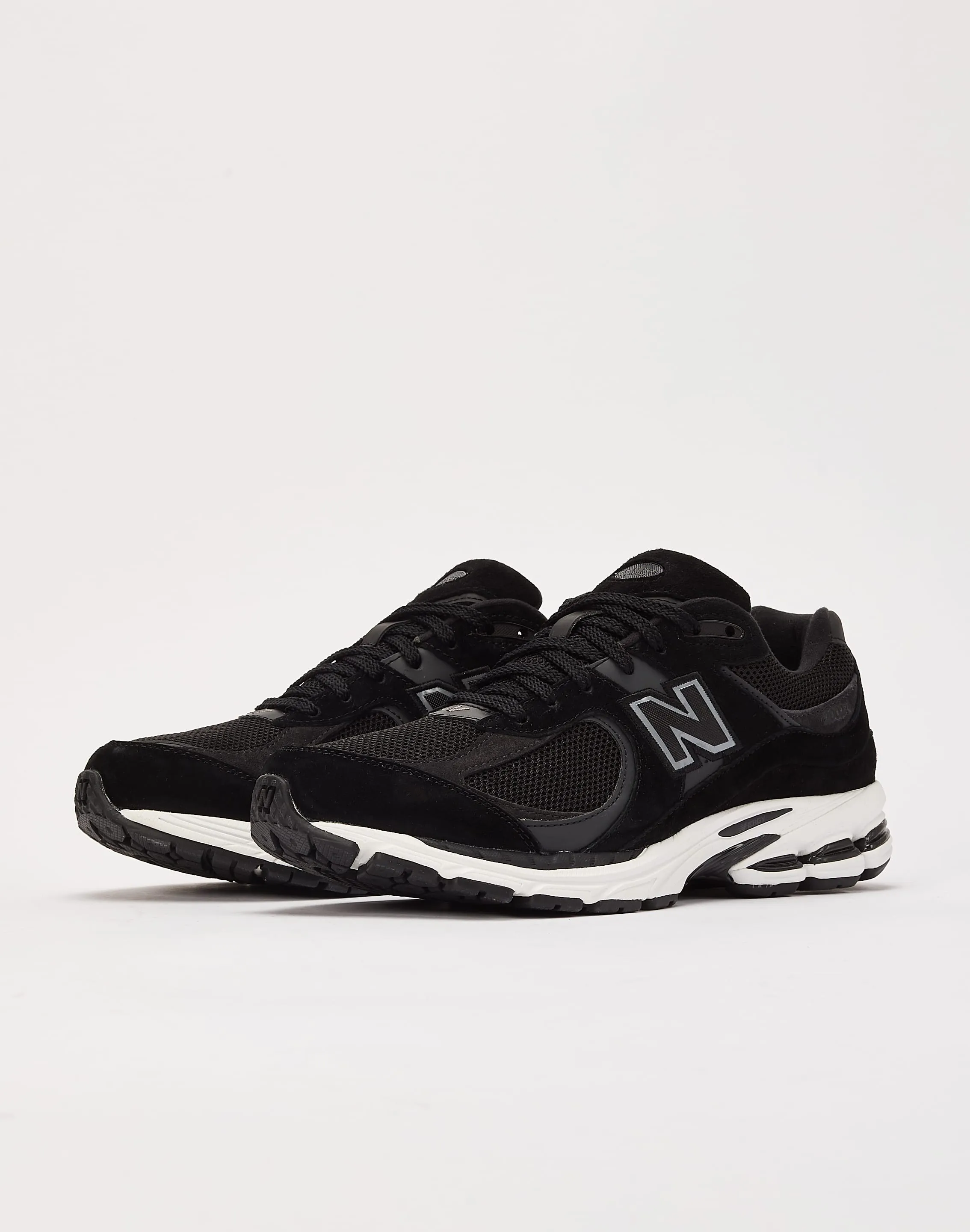 New Balance 2002R