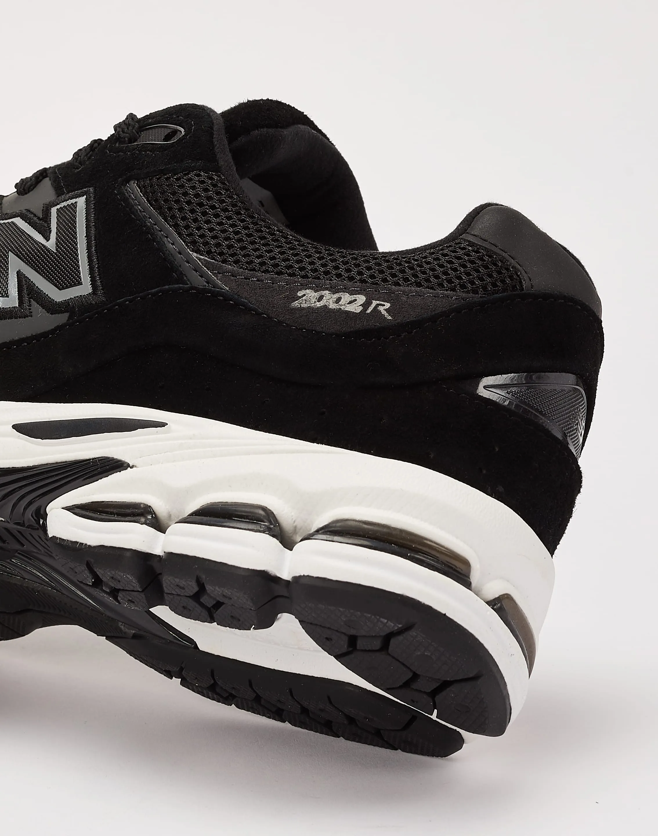 New Balance 2002R
