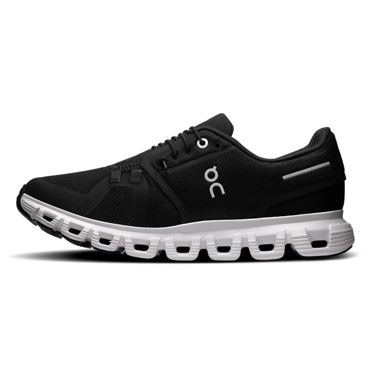 On Running Women's Cloud 6 Black/White