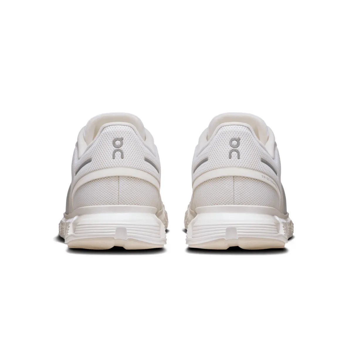 On Running Women's Cloud 6 White/White