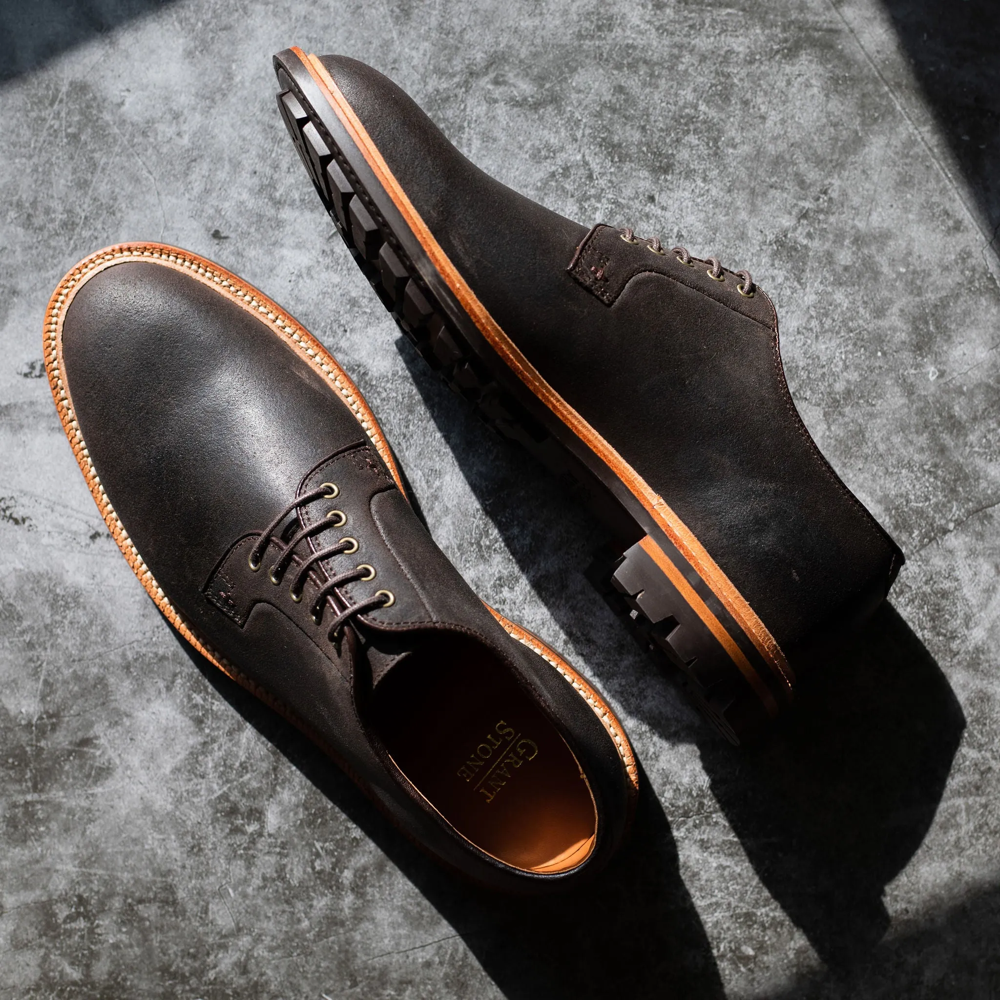 Plain Toe - Earth Waxed Commander