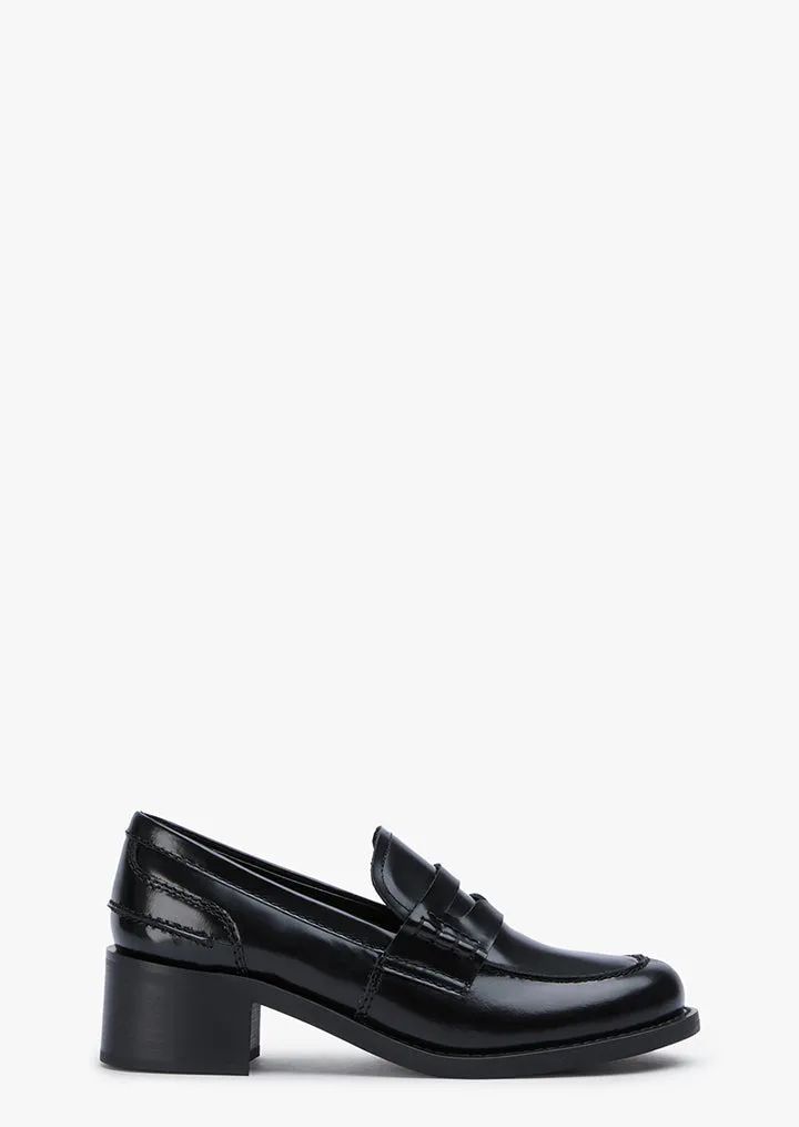 Polly Black Hi Shine