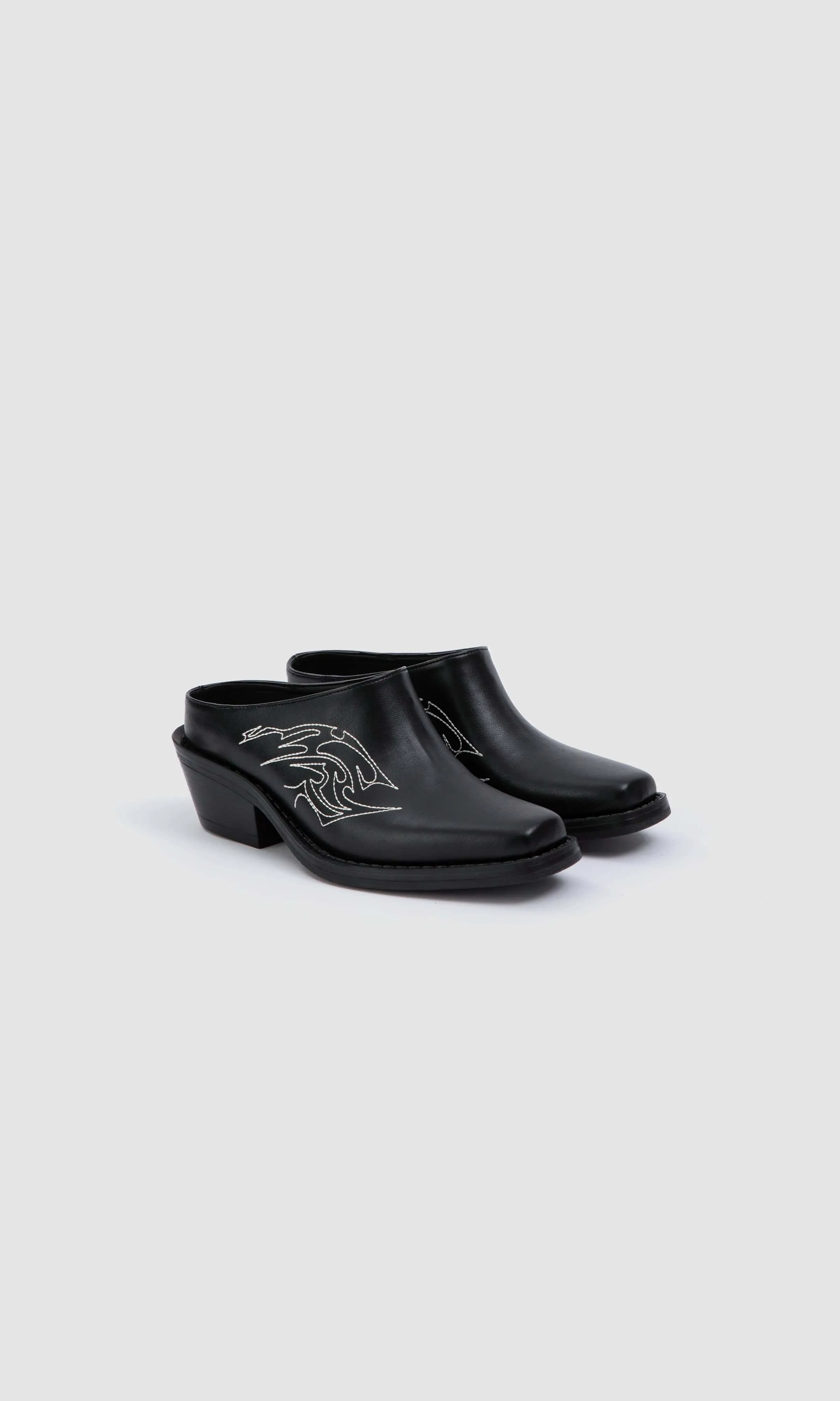 Regan Vegan Apple Leather Western Mules | Black