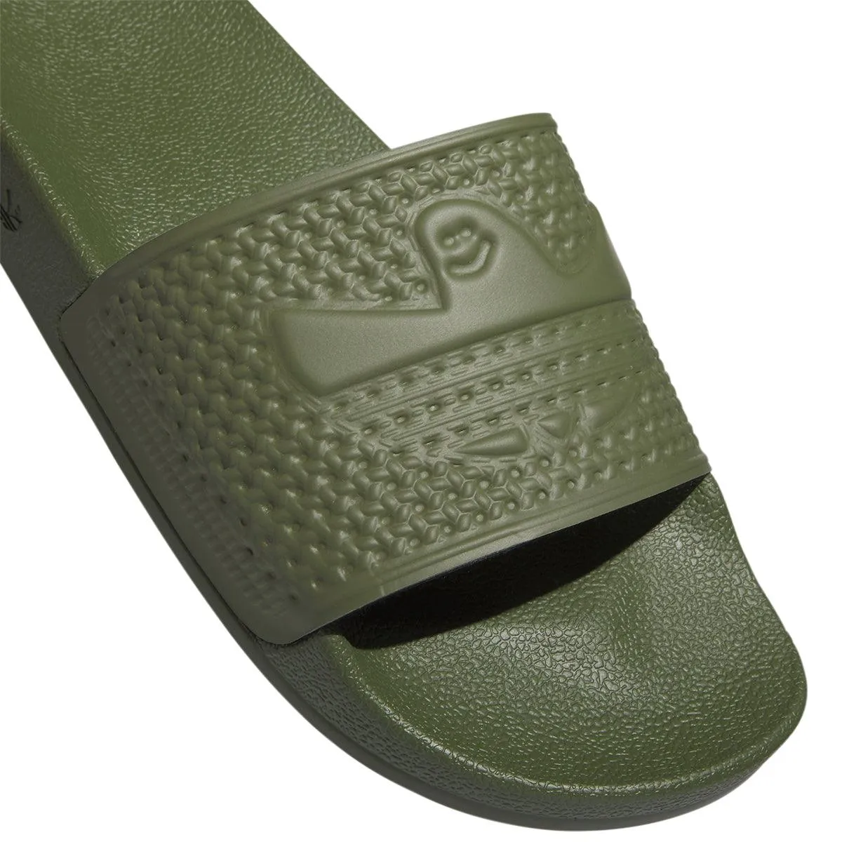 Shmoofoil Slides 'Wild Pine'