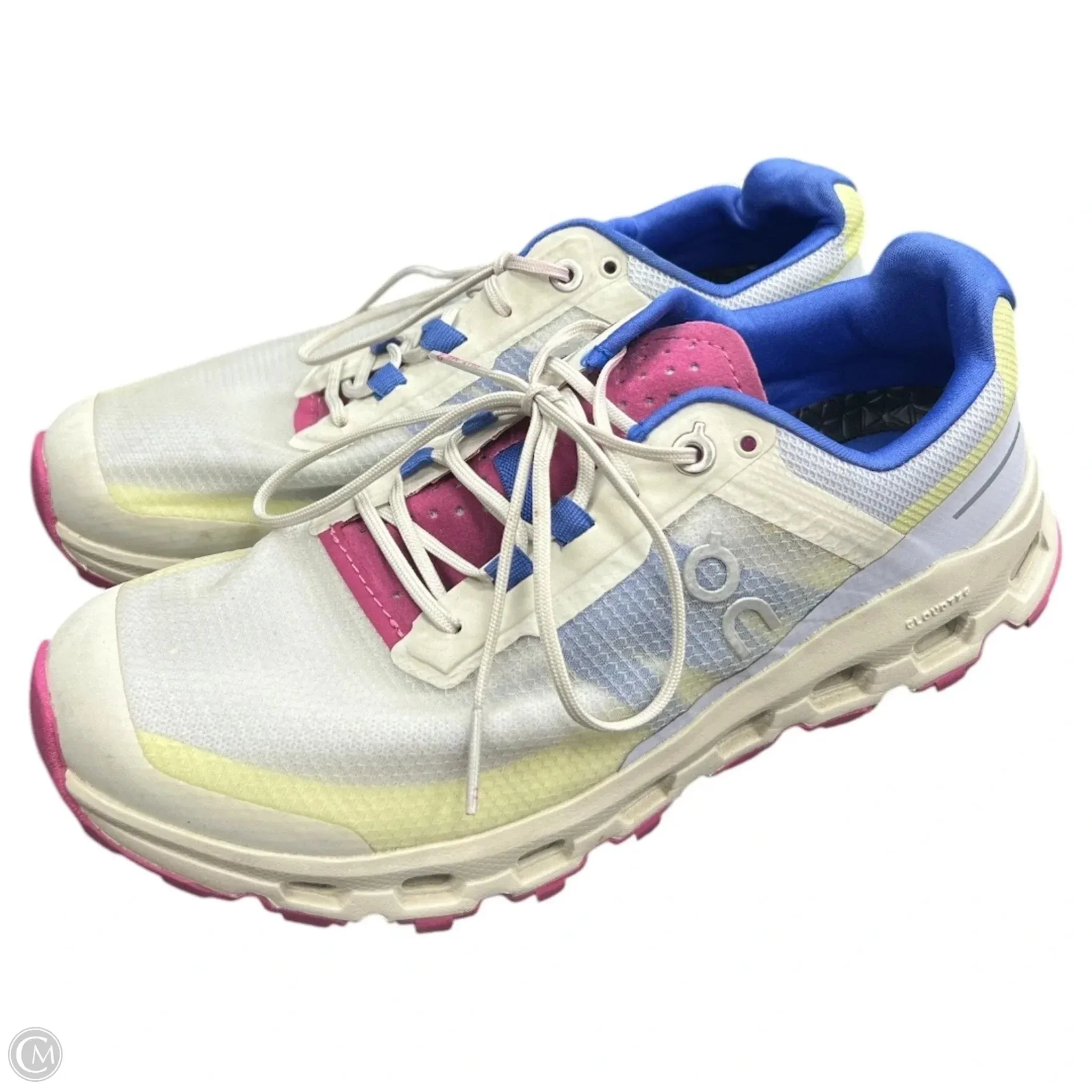 Shoes Athletic By On In Grey, Size: 6.5