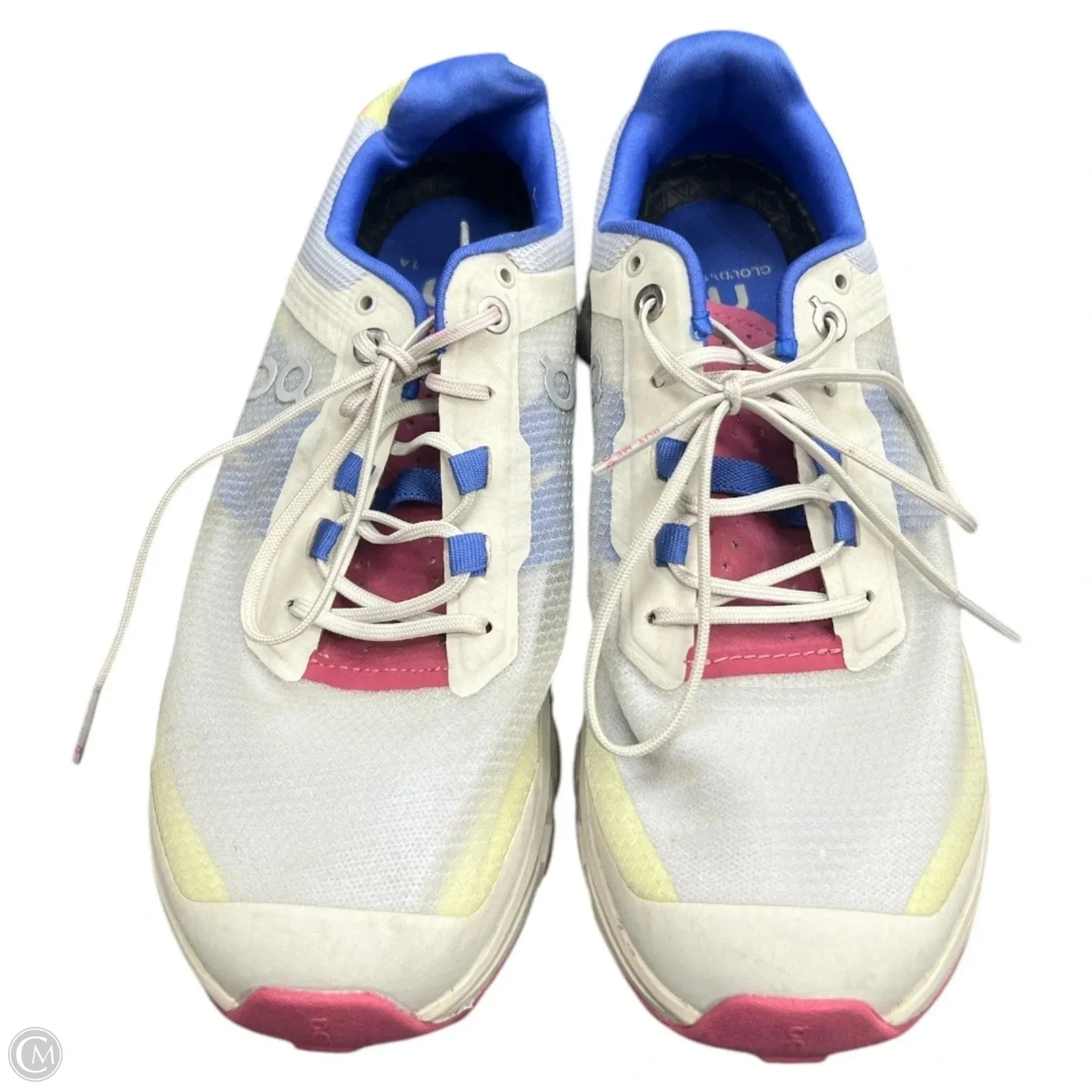 Shoes Athletic By On In Grey, Size: 6.5