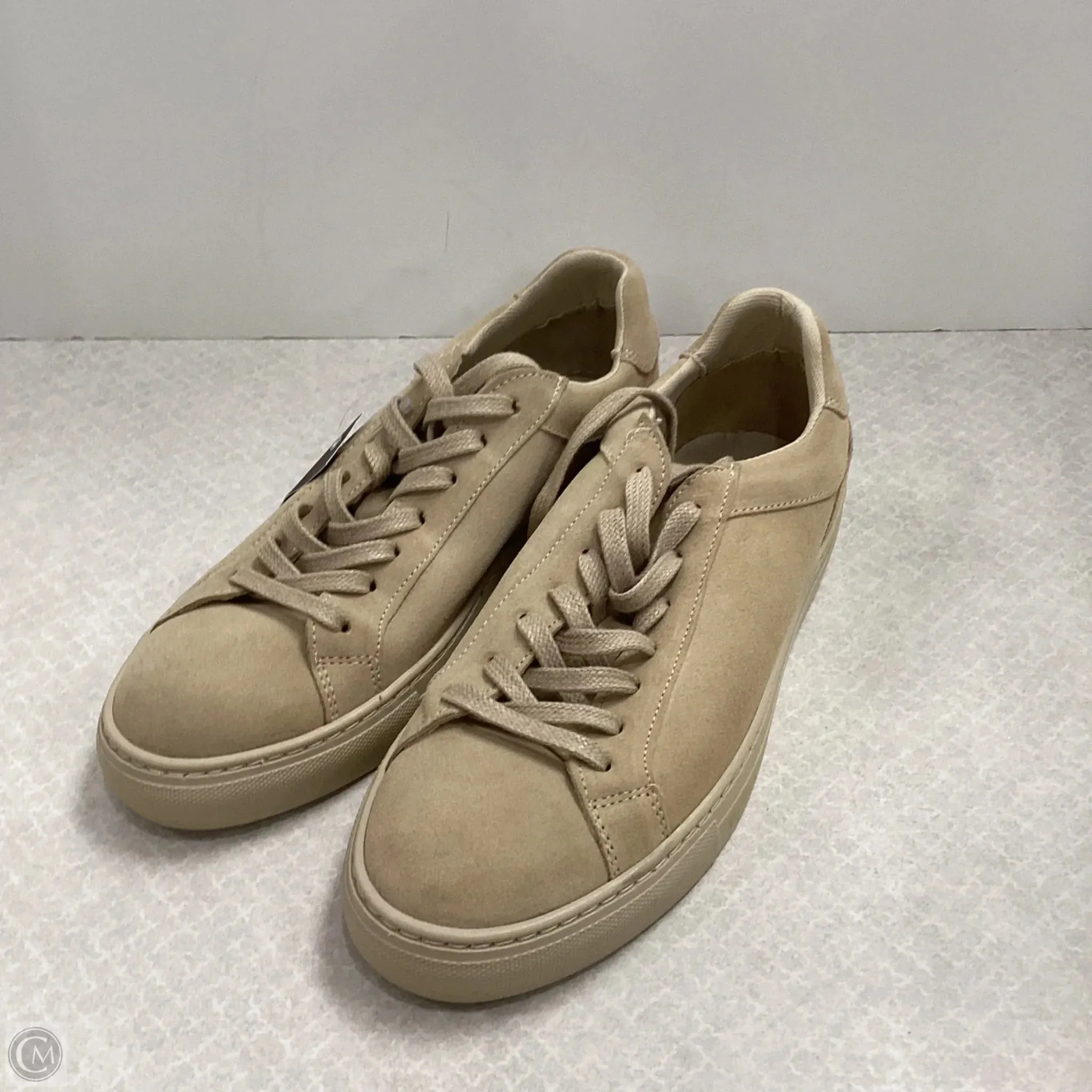 Shoes Sneakers By Avellini In Tan, Size: 8.5