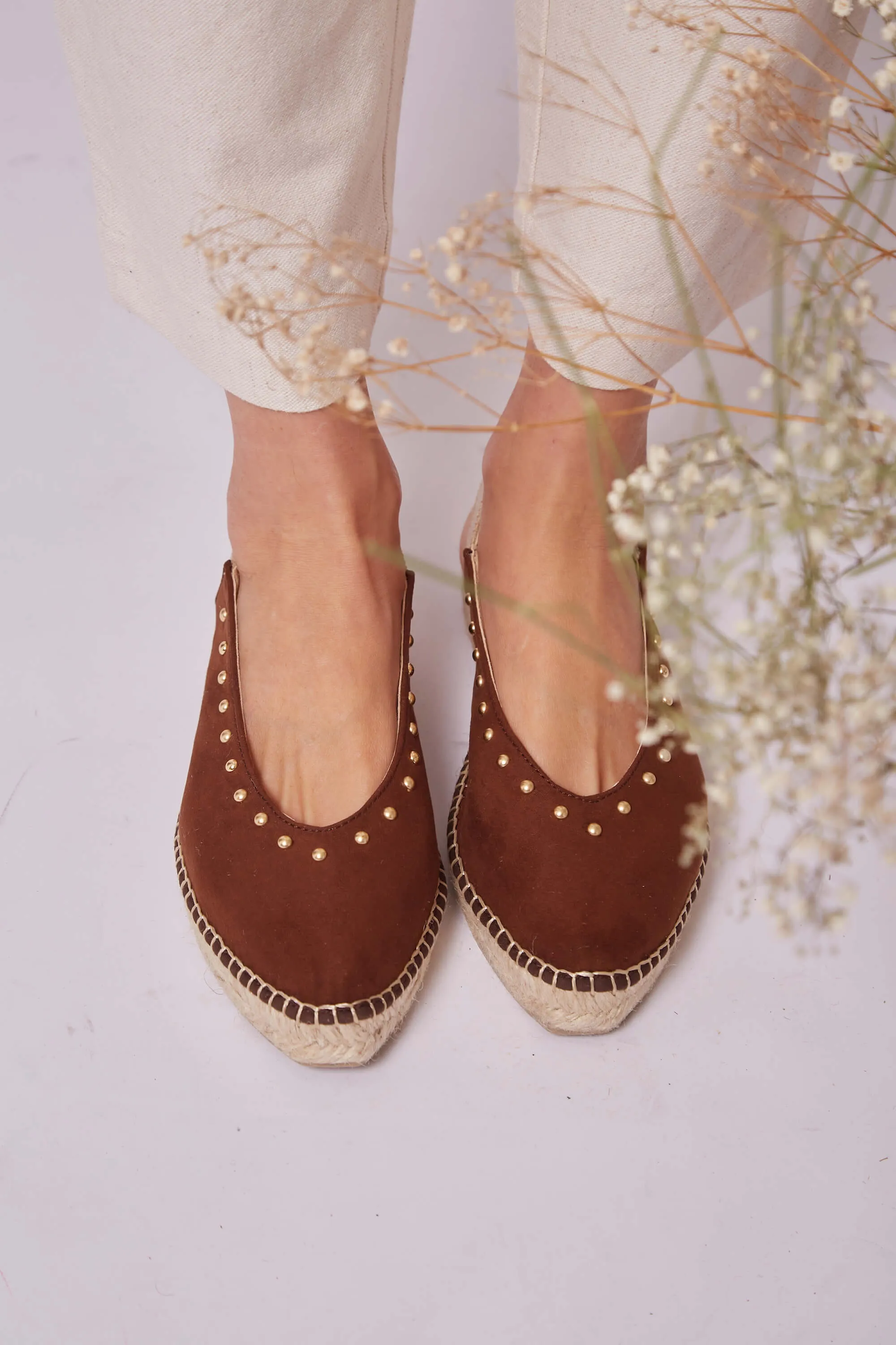 Studded Jute Vegan Sandals | Cognac