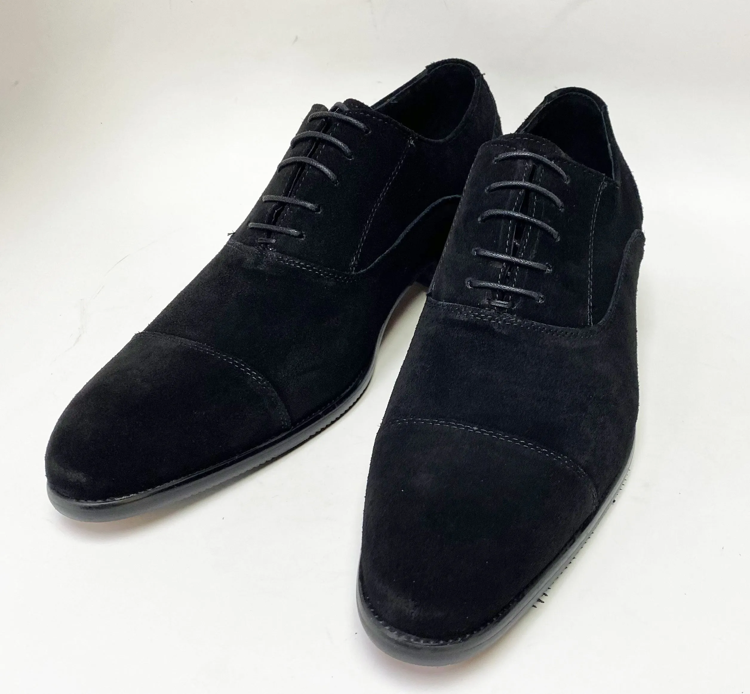 Suede Lace-Up Oxford Black