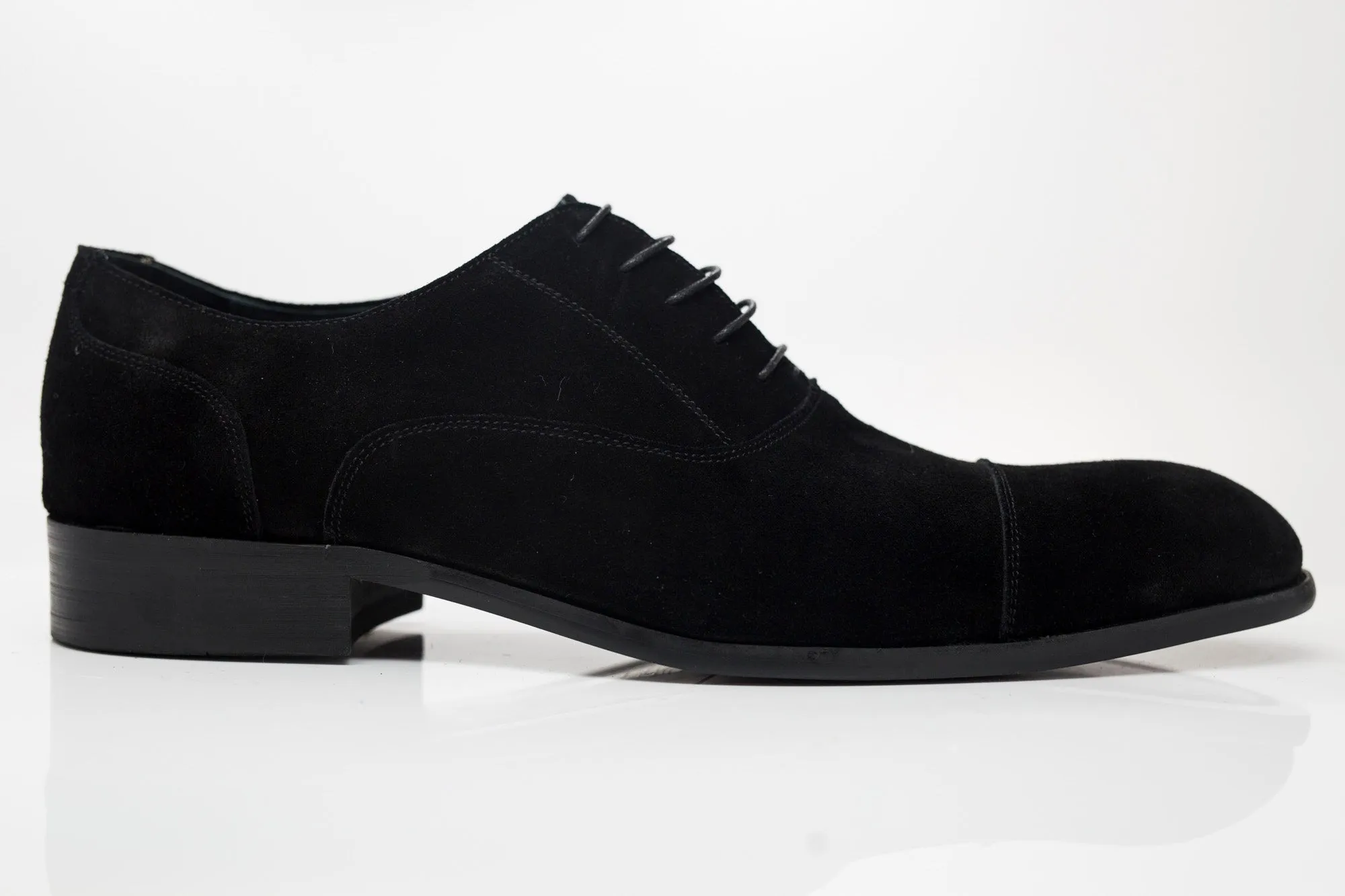 Suede Lace-Up Oxford Black