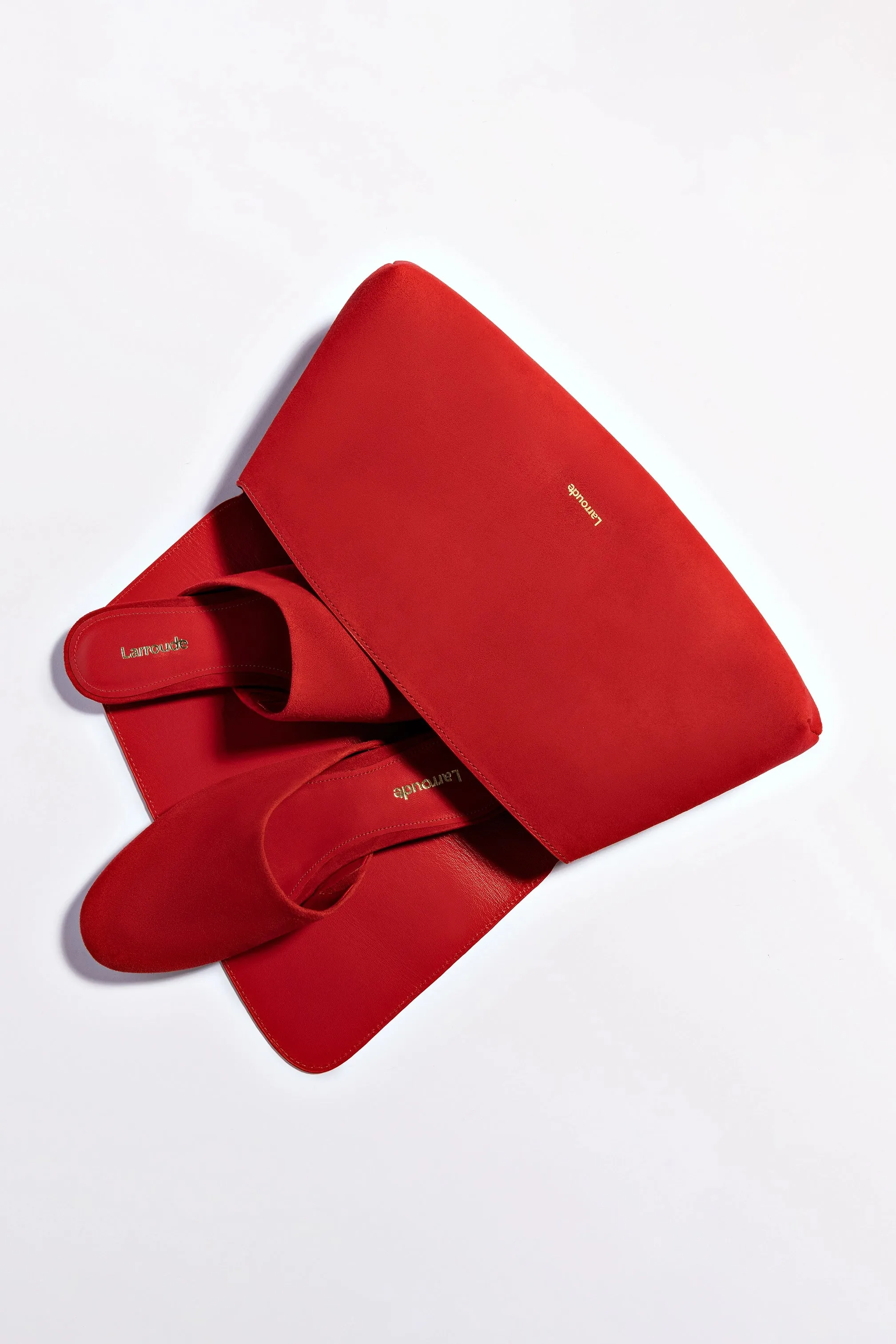 Venice Flat Mule and Pouch Kit In Scarlet Suede