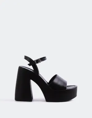 Veria Black Leather