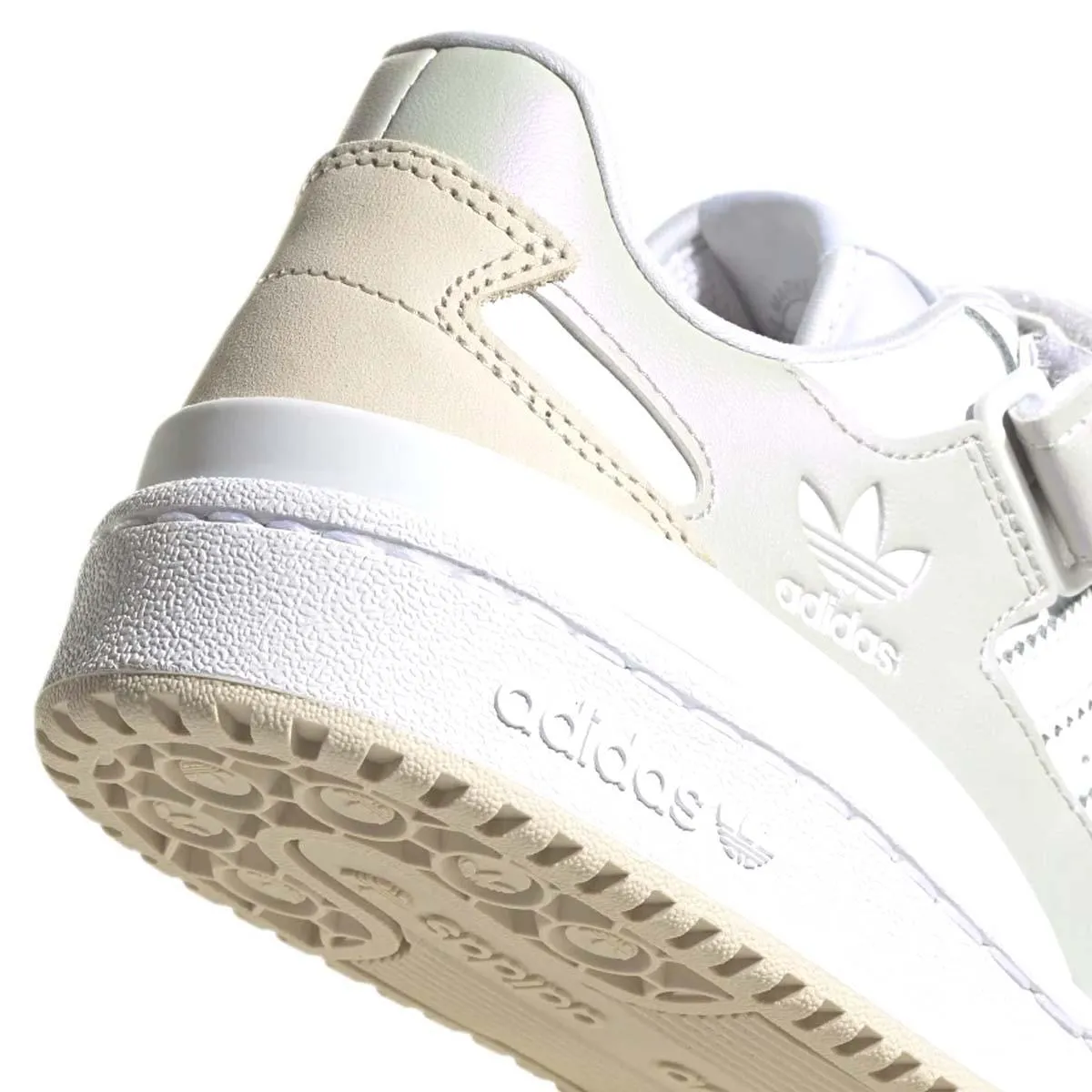 Wmns Forum Low