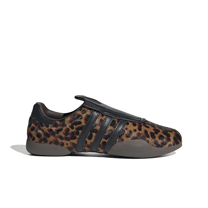 Women's adidas Taekwondo Mei Upplier Colour/Core Black/Gum5 JS0298