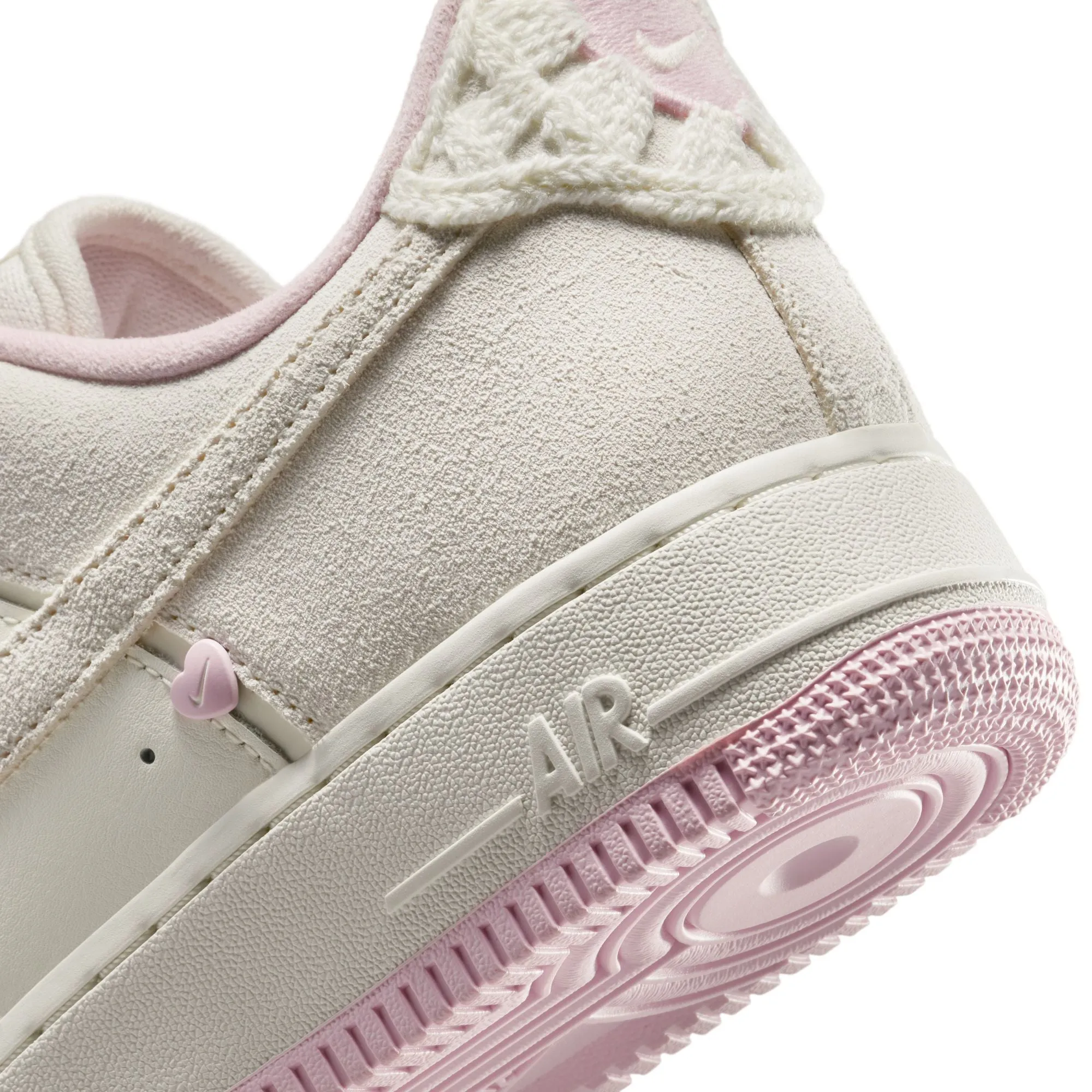 Women's Nike Air Force 1 ’07 LX Sail/Sail-Sail-Pink Foam HV5992-111