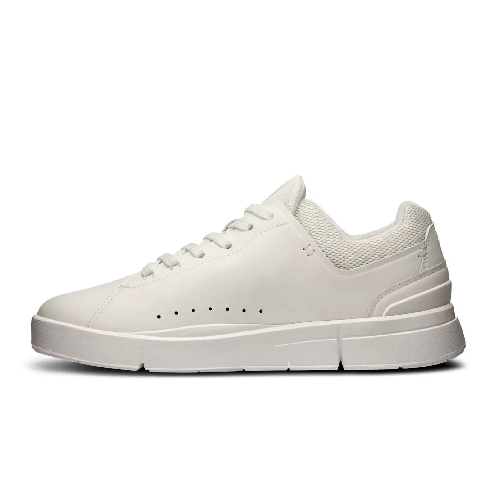 Women's The Roger Advantage