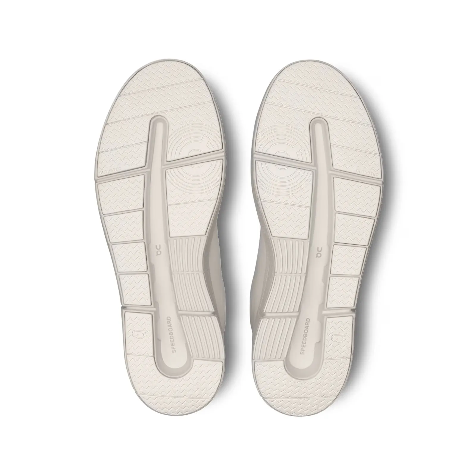 Women's The Roger Advantage
